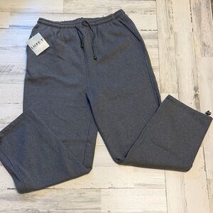 NWT.  Luxe Charcoal Men's Joggers. 4X